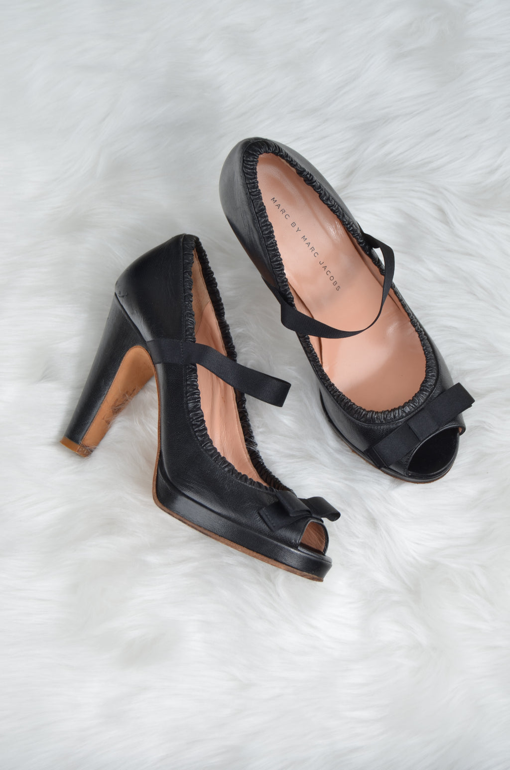 Marc by Marc Jacobs Mary Jane heels
