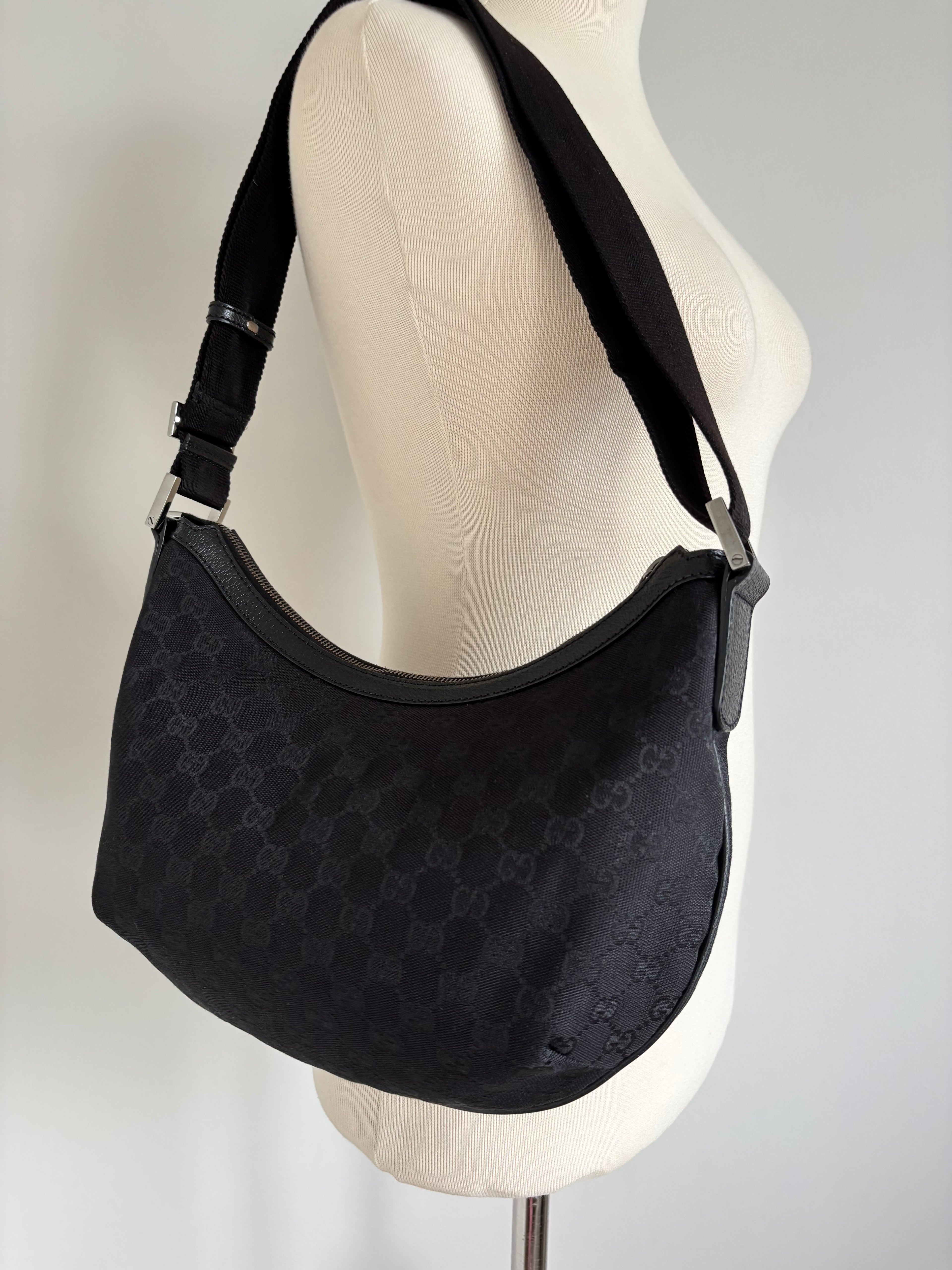 Gucci Monogram Kanvas Çanta