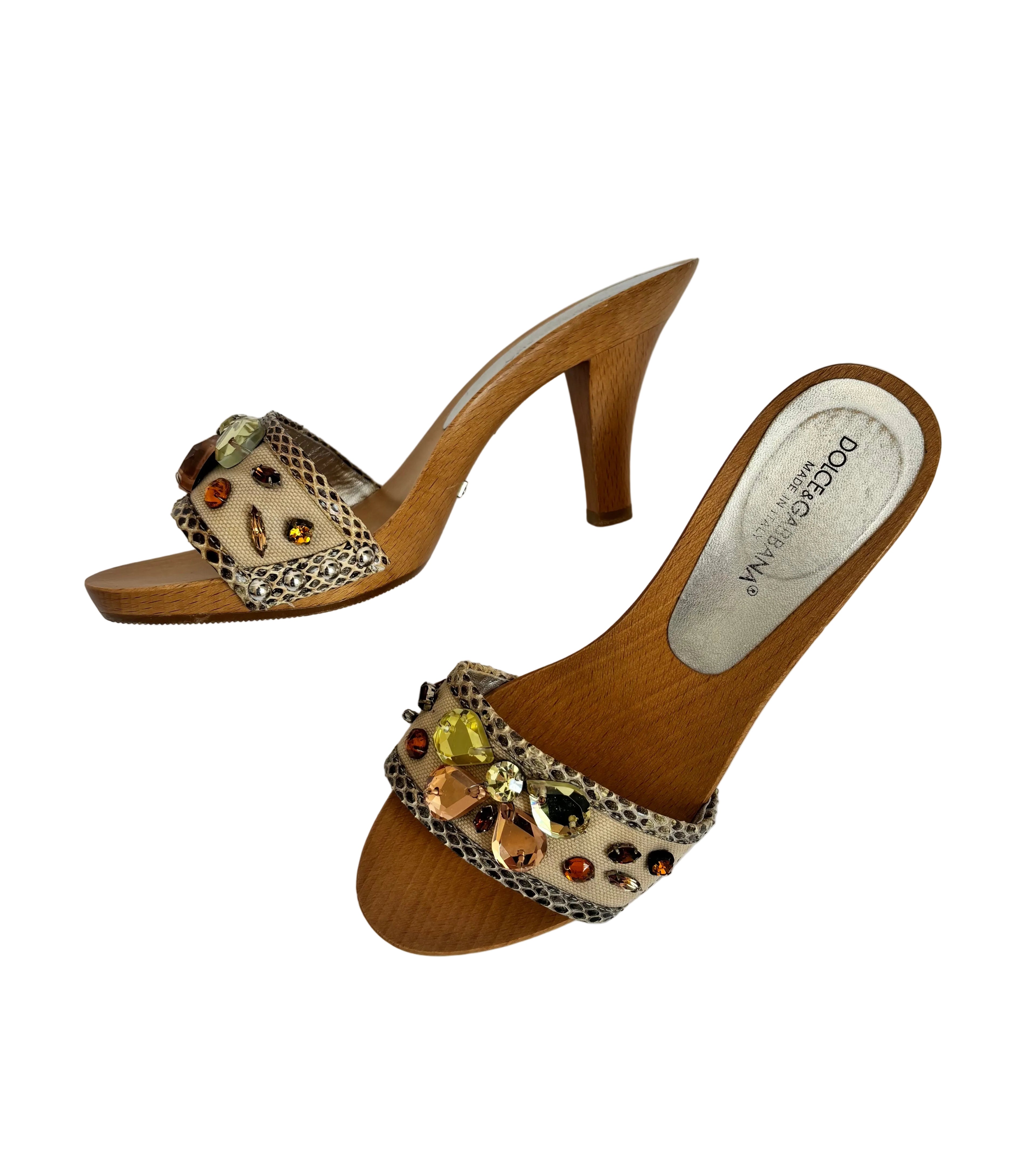Dolce&Gabbana topuklu ayakkabı